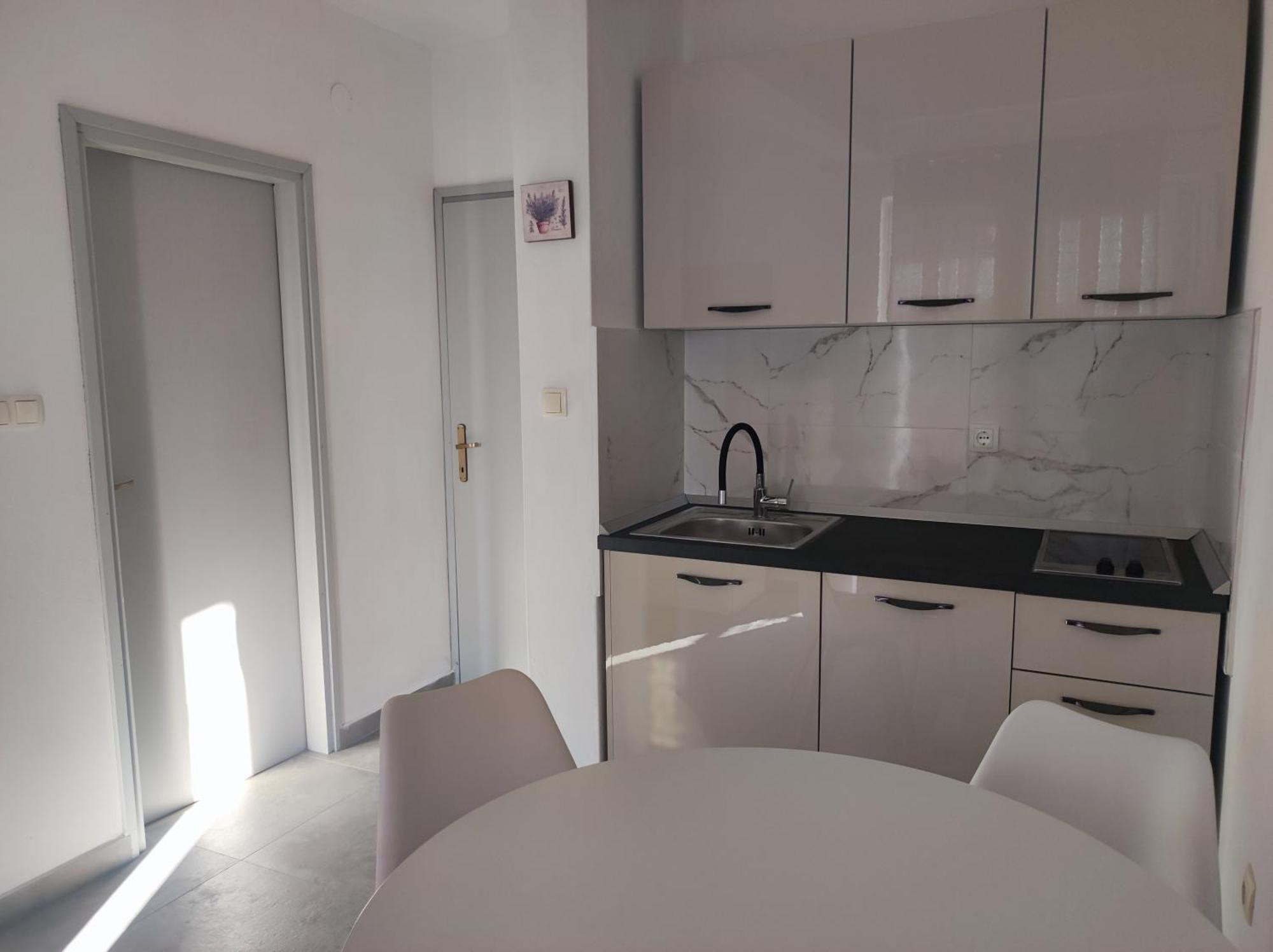 Apartments Kampor Damira Rab Town Rom bilde